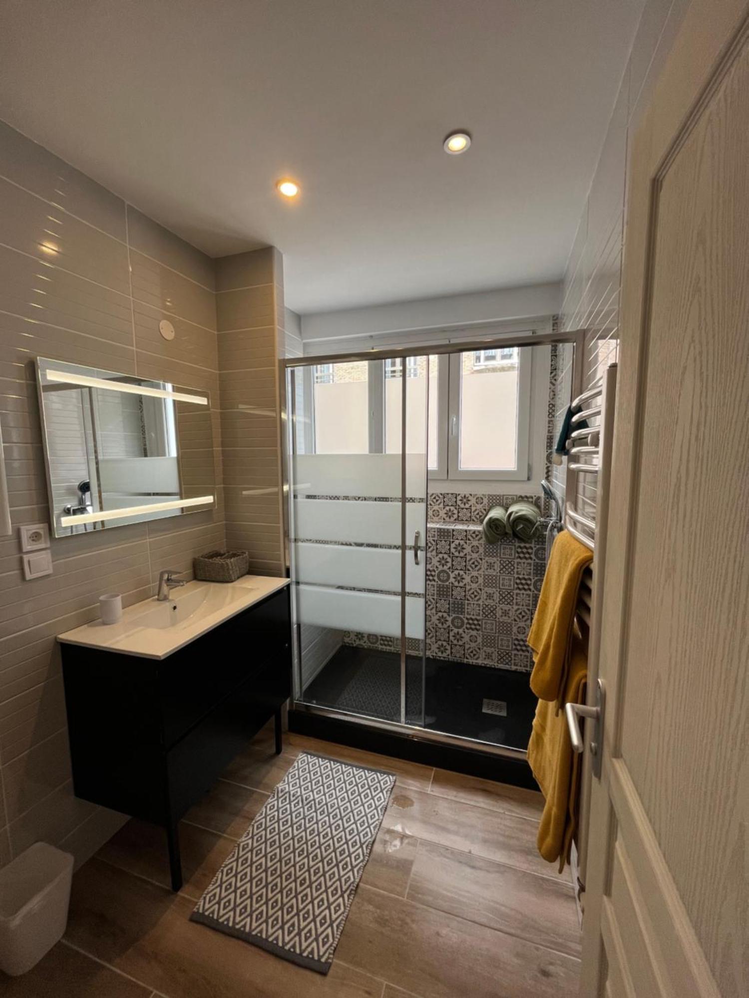 Grande Chambre Dans Loft A Deux Pas De La Plage Дюнкерк Экстерьер фото
